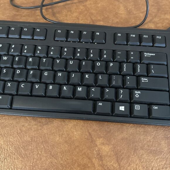 Dell KB212-B USB Quiet Key Keyboard - Black - Picture 3 of 8